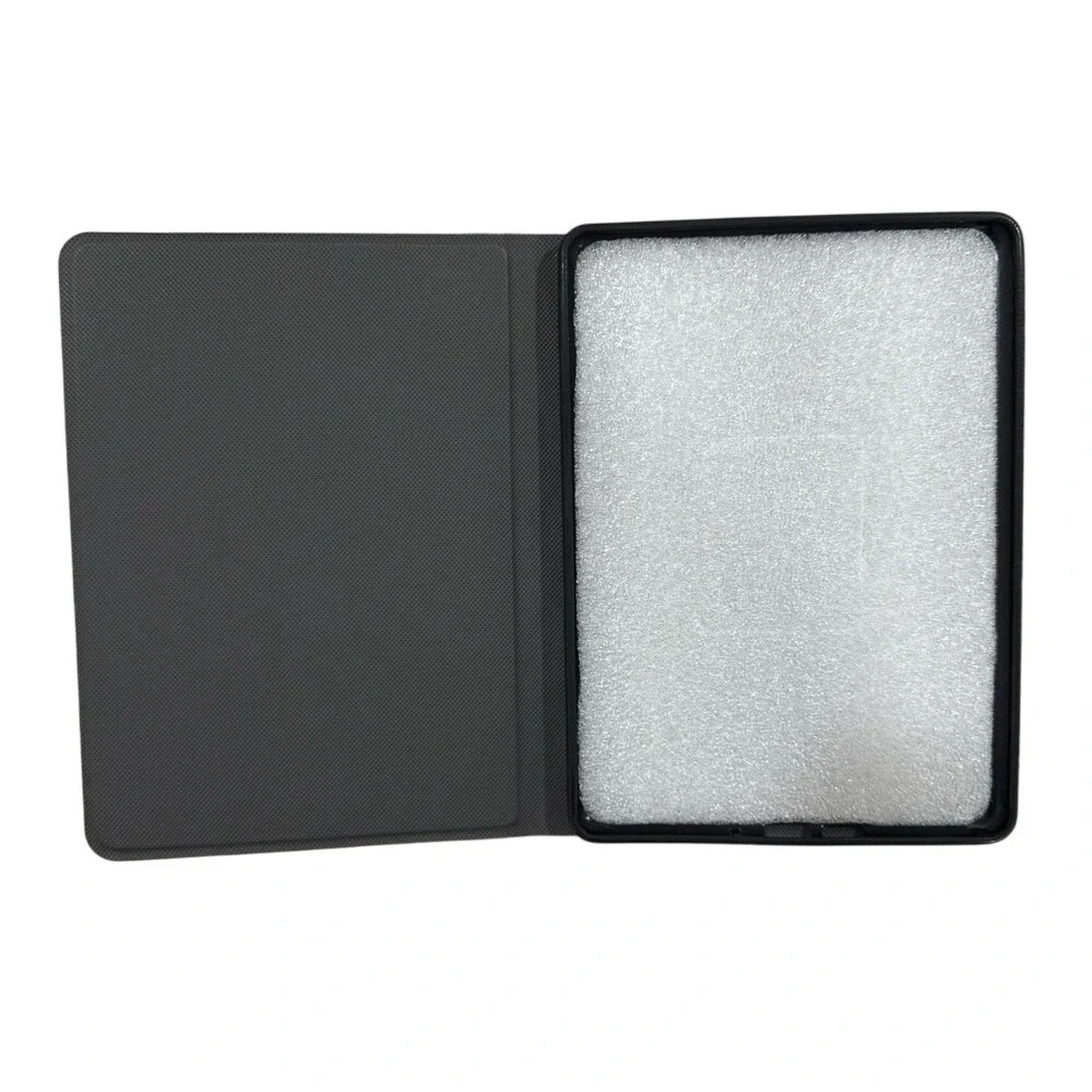 Kindle‎ Paperwhite 11th Generation 2021 Cover - Cow Print